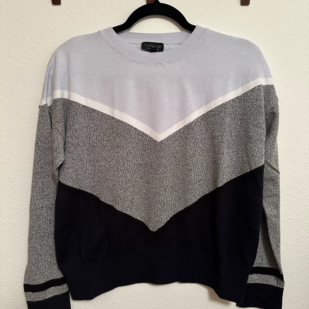 Topshop Black and Gray Chevron Women's Sweater